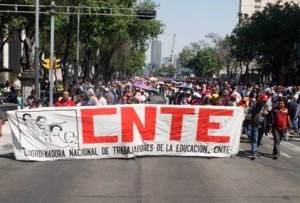 CNTE-maestros-bloqueo_elecciones-elecciones_2015-elecciones_Oaxaca_MILIMA20150323_0072_8