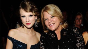 1094969-taylor-swift-mom-mothers-day-617-409