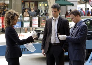 CSI-NY-Episode-5-04-Sex-Lies-And-Silicone-Promotional-Photos-csi-ny-2395821-2560-1805