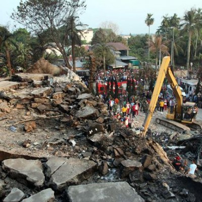  Accidente de avión indonesio deja al menos 116 muertos