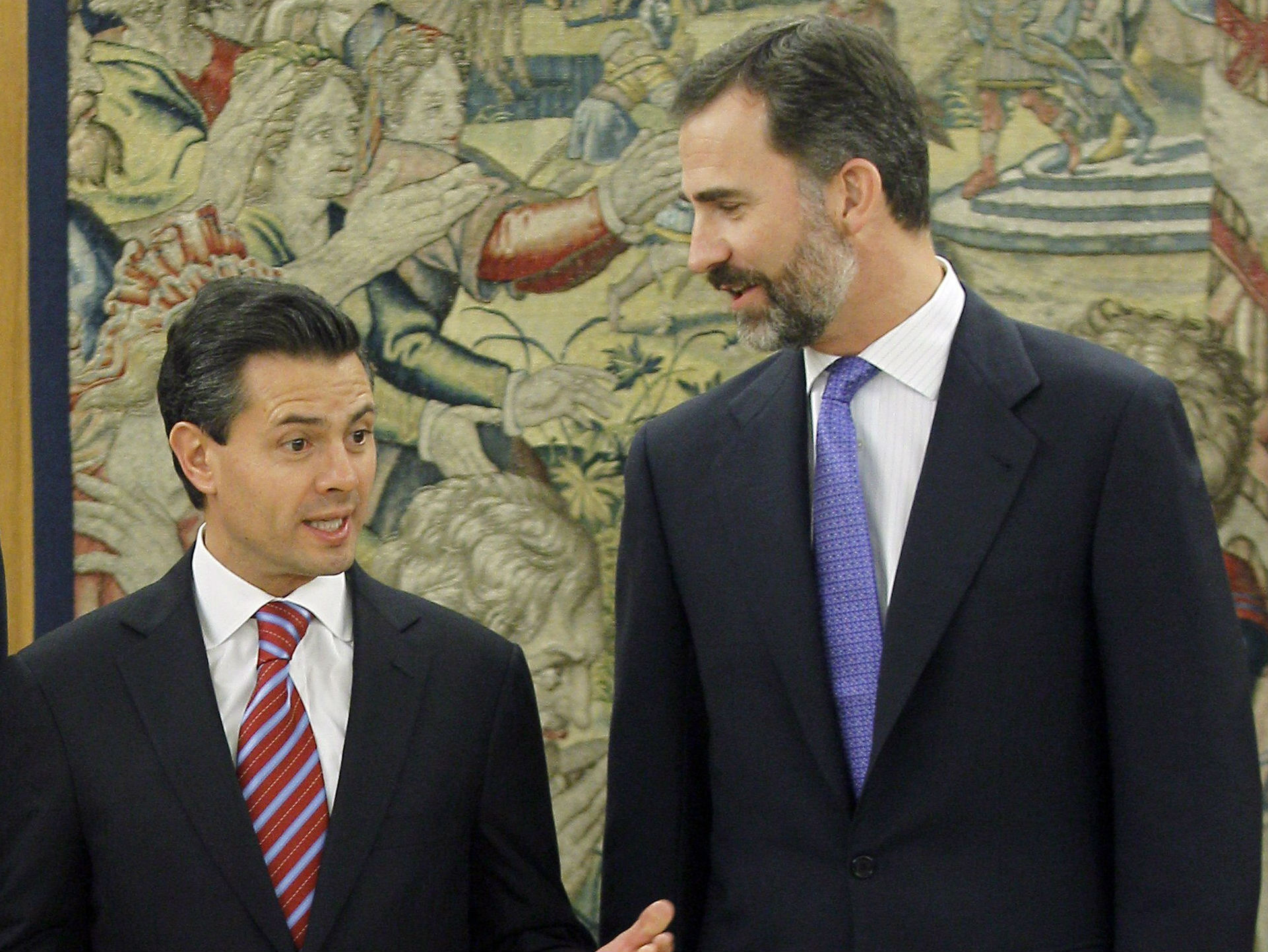 Desafortunada, la foto alterada de Peña Nieto: Comex - Astrolabio