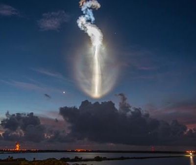  FOTOS: Captan extraña estela blanca en el cielo de Florida