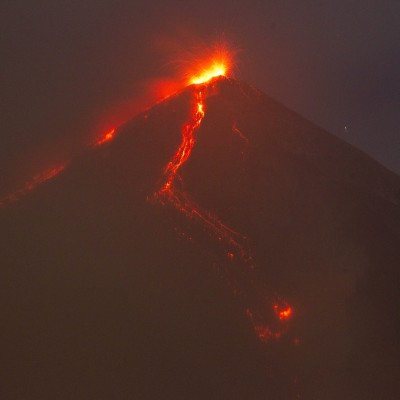  El volcán de Fuego en Guatemala entra en erupción