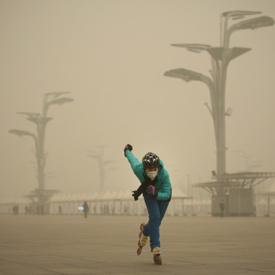  Beijing declara alerta roja por contaminación