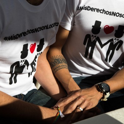  CNDH emite recomendación a estados por matrimonio igualitario