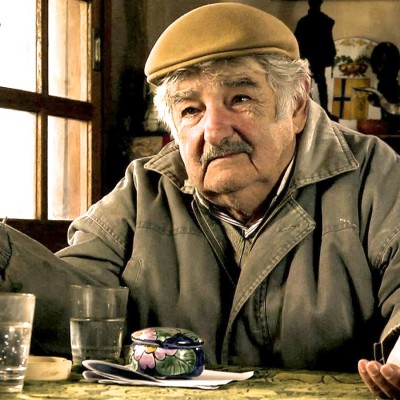  (Video) “Tienen la juventud por delante y lloriquean”: Mujica a salvavidas manifestantes