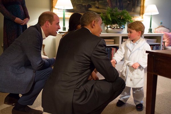  El tierno encuentro entre Obama y el príncipe George