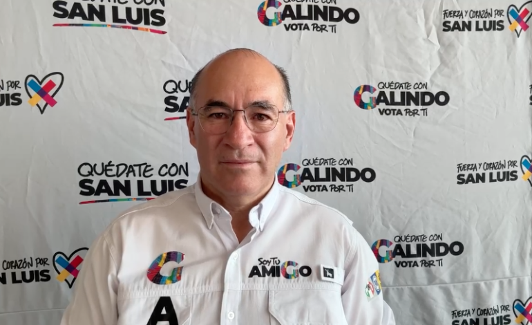  Video | Enrique Galindo no asiste al debate de candidatos a la alcaldía de SLP; denuncia “guerra sucia”