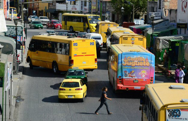  Concesionarios de camiones piden subsidio de gobierno para “no afectar a los usuarios”