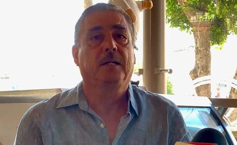  Héctor D’Argence defiende propuesta de otorgar vacaciones si gana Xóchitl Gálvez