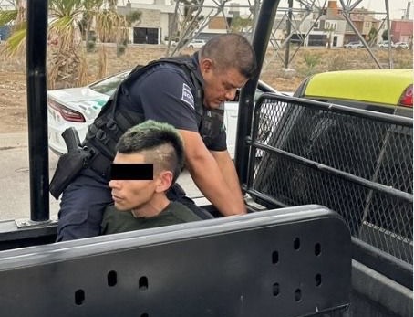  Dos hombres detenidos tras riña cerca de casilla en Villa Magna