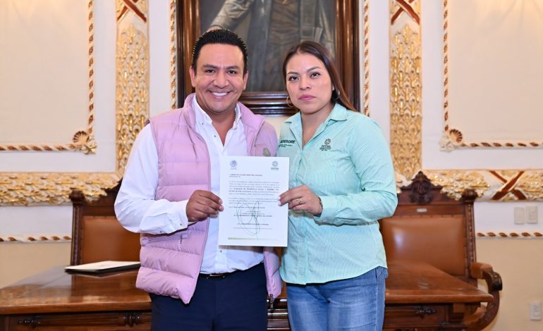  Tras 153 días, ratifican como titular de Sedesore a Martínez Galarza