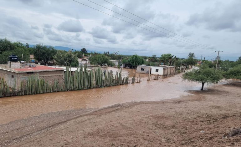  Habilitan 66 refugios ante afectaciones por lluvias en las 4 regiones de SLP