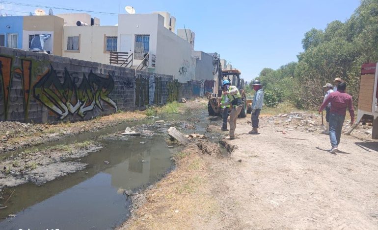  Congreso de SLP exhorta al Interapas para atender problemáticas en la colonia La Virgen