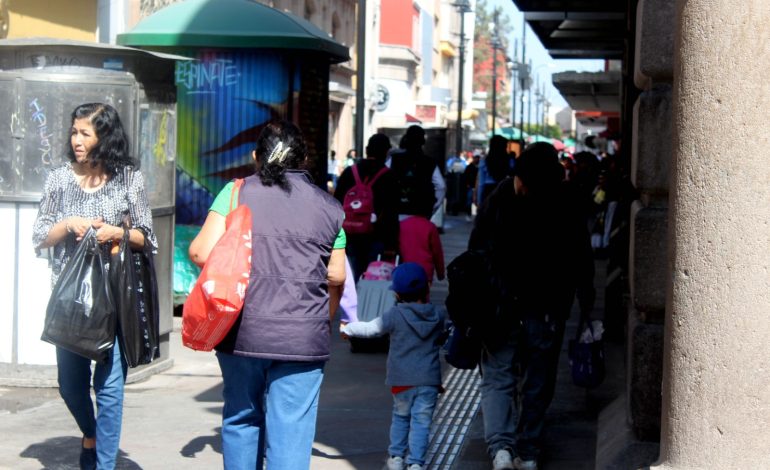  Poca afluencia de personas en el Centro Histórico al inicio del Buen Fin