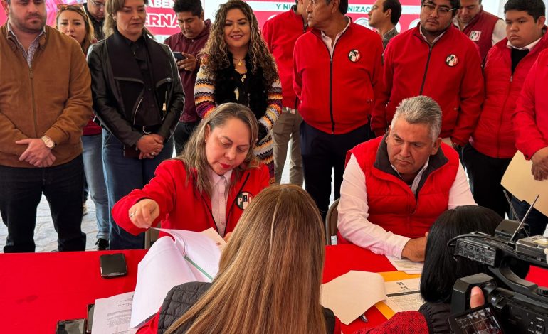  En menos de 48 horas Sara Rocha Medina es reelegida como dirigente del PRI SLP