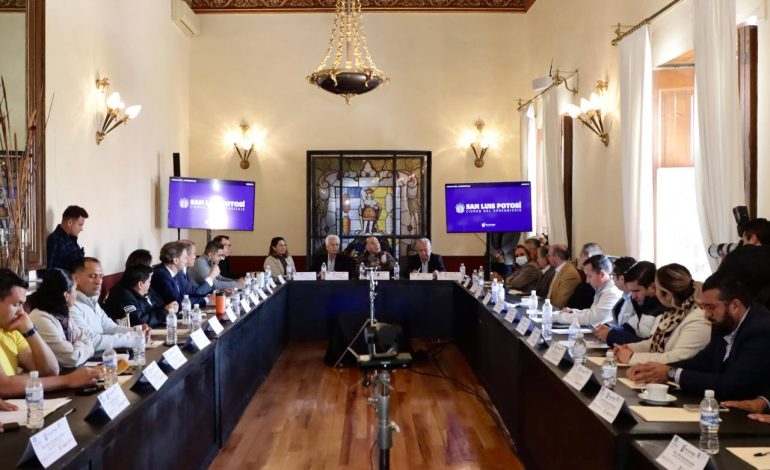  Ayuntamiento de SLP ajustará gastos ante negativa de alza de impuestos