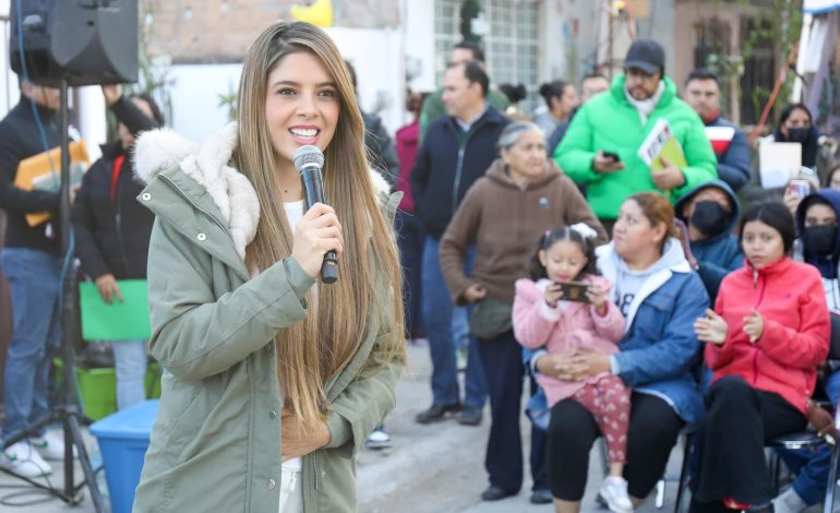  Ruth González realiza gira con el apoyo de alcaldes y el Gobierno de SLP