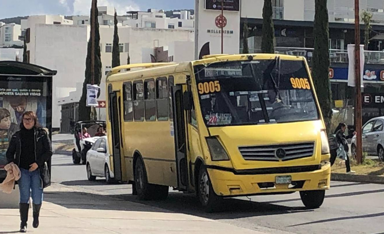  El transporte público de SLP se ha convertido en un lujo: usuarios