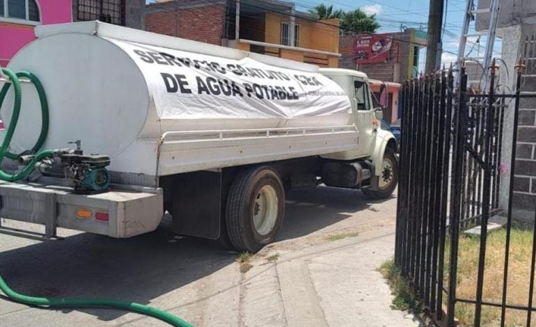  Hasta 10 mil tomas clandestinas afectan el suministro de agua en Soledad